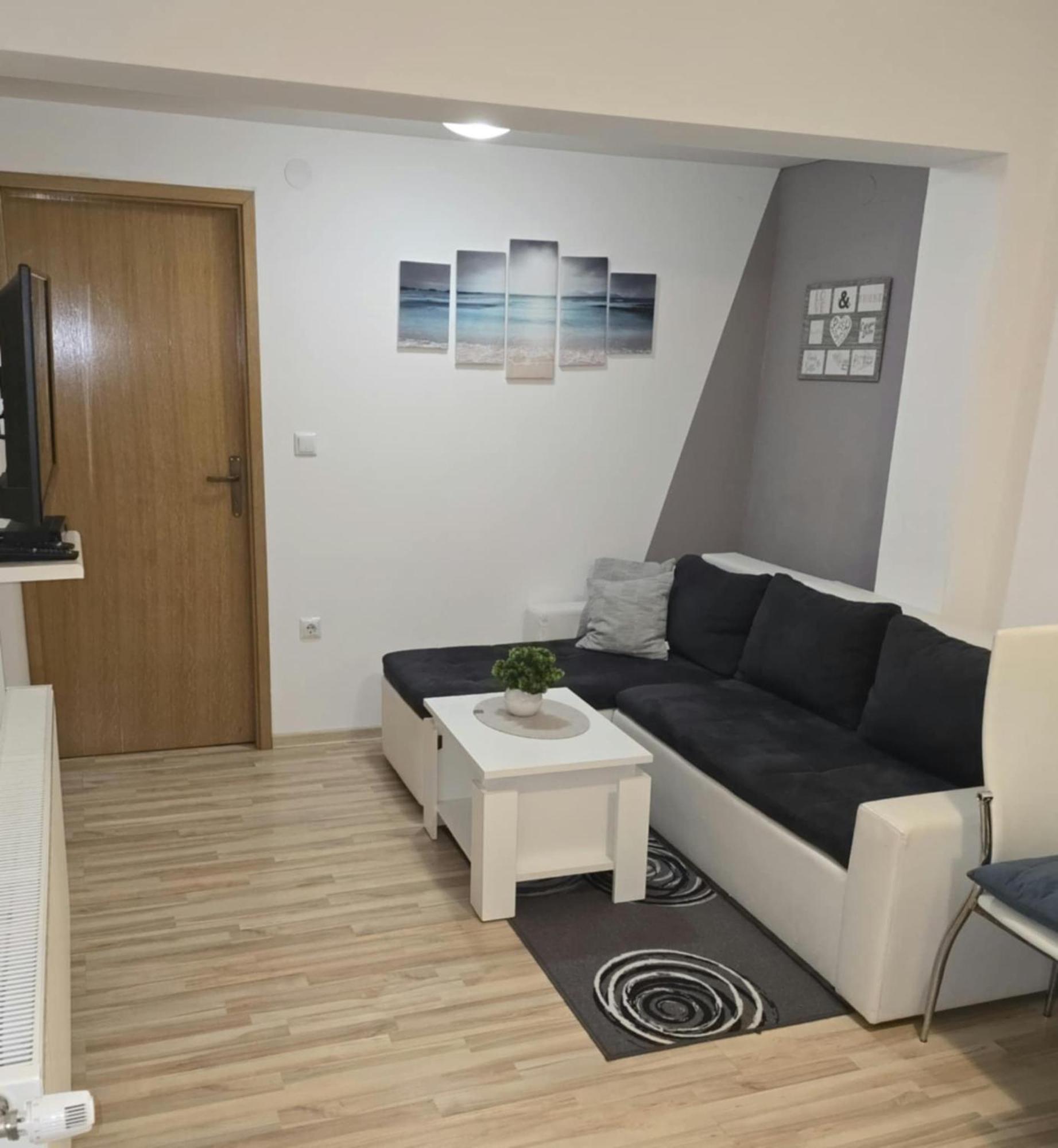 Apartmani Baotic Zupanja Exterior foto